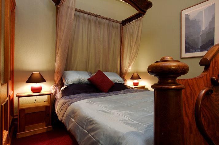 Ugbrooke Country Estate Hotel Lower Dashwood ภายนอก รูปภาพ