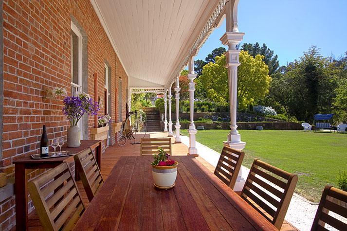 Ugbrooke Country Estate Hotel Lower Dashwood ภายนอก รูปภาพ
